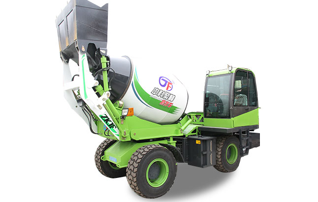 <b>攪拌機(jī)：自動(dòng)上料混凝土攪拌車(chē)駕駛老司機(jī)需知</b>